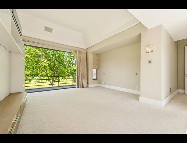 4 BEDROOM HOUSE FOR SALE IN PAARL GOLF CLUB